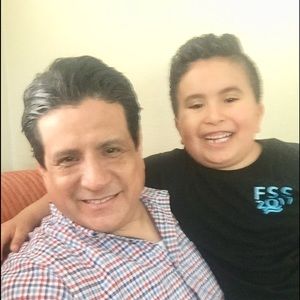 Meet your Posher, Moises